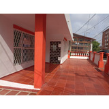 Arriendo Amplia Casa Comercial Las Delicias, Barranquilla