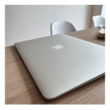 Apple Macbook Air 13  2.2ghz Intel I7 128gb Ssd Z0uu3ll/a