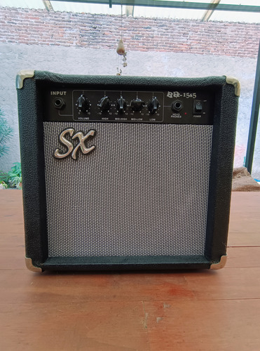 Amplificador Sx De 15w Ba1565 Color Negro/plata 