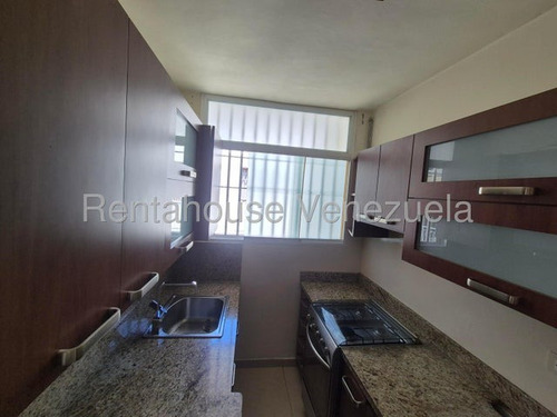 Tg Apartamento Funcional Listo Para Estrenar, En Venta En Los Palos Grandes 25-17708 Ys