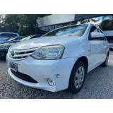 Toyota Etios Xs 1.5 - Financiación Exclusiva