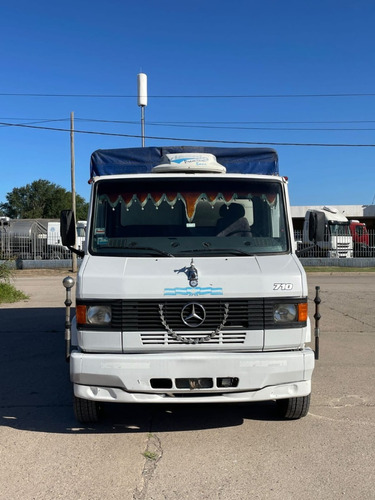 Mercedes Benz 710 (anticipo + Financiación) 