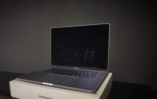 Macbook Pro 16  Touchabar I9 