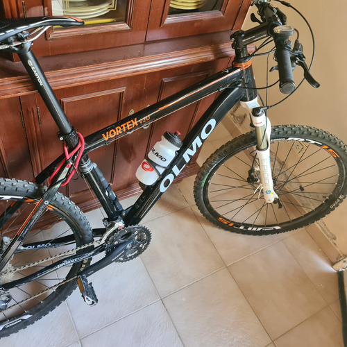 Bicicleta Olmo Vortex V20 - Rodado 26 Talle M 30 Velocidades