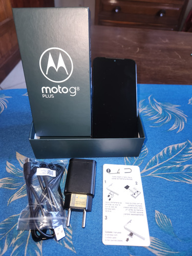 Celular Motorola Moto G8 Plus. 64 Gigas De Memória 