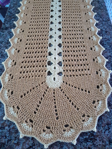 Trilho De Crochê Caramelo E Amarelo/tamanho 1,16 Cm X 36 Cm