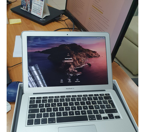 Macbook Air A1466 13.3 , I5  8gb De Ram 128gb Ssd Usado