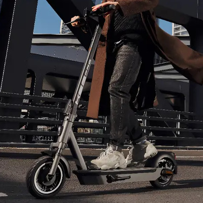 Patín Eléctrico Ks6 Pro Yadea Gris Con Negro