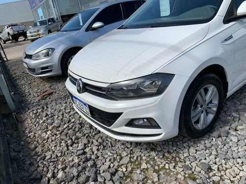 Volkswagen Polo 1.6 L/18 Com. 5 P