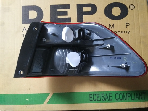 Stop Externo Mazda 626 Ao 2000-2007   Foto 2