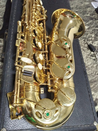 Saxofone Alto Eagle Mi B 