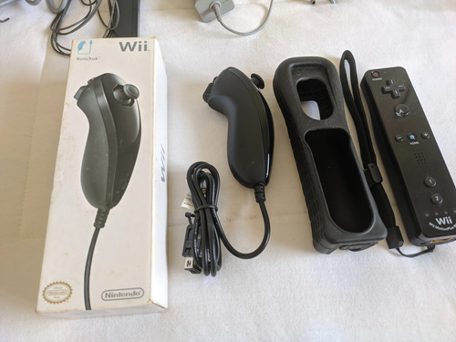 Nintendo Wii Remote Com Nunchuck Original Usado Excelente