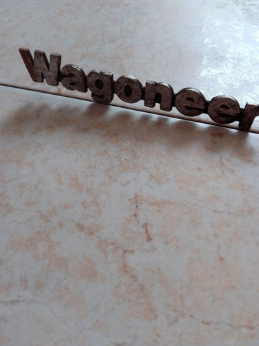 Insignia Emblema Logo Jeep Wagoneer Foto 5