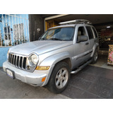 Jeep Liberty 2005 Limited 4x2 At