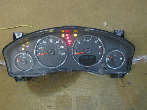 11 12 2011 2012 Jeep Liberty Speedometer Instrument Clus Tty