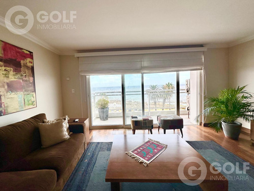 Venta De Apartamento De 3 Dormitorios Amplios Con Terrazas, Parrillero Exclusivo Y 2 Garajes Punta Carretas - Imagen 3