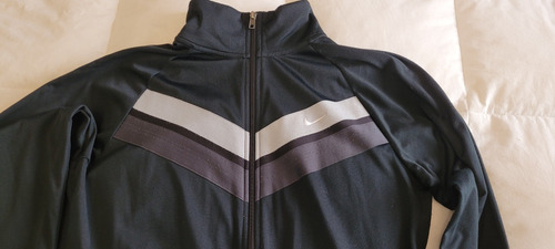 Conjunto Deportivo De Hombre Marca Nike.