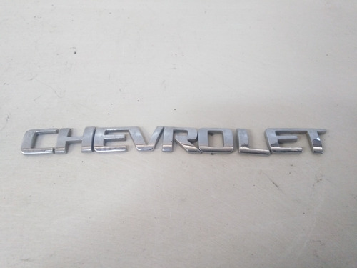 Logo Emblema Trasero Derecho Letras Chevrolet Aveo 2007-2016