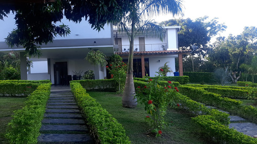 Venta De Hermosa Finca En Sopetran