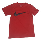 Remera Roja Nike Talle M Pipa Bordada