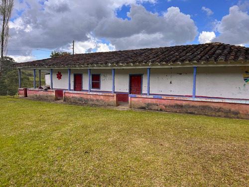 Hermosa Finca Campesina En Venta San Vicente