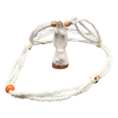 Santa Muerte Blanca Collar Rosario Ritualizado Mazo Activado Color Blanco | MercadoLibre