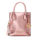 Bolsa Michael Kors Crossbody Mercer Rosa Metálico Original Acabado De Los Herrajes Dorado Diseño De La Tela Liso