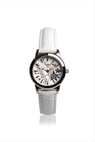 Reloj Casio Dama Ltp-1324l-9a Malla Cuero Color De La Malla Blanco Color Del Bisel Plateado Color Del Fondo Perlado