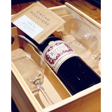 Caja Madera Rutini Cabernet Malbec + 2x Copas +  Chocolate