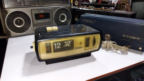 Radio Antiguo Sanyo Mod. 6ca-t45 Funcional