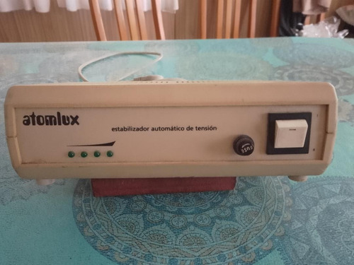 Estabilizador De Tension Atomlux E 800 -220volt -4 Salidas