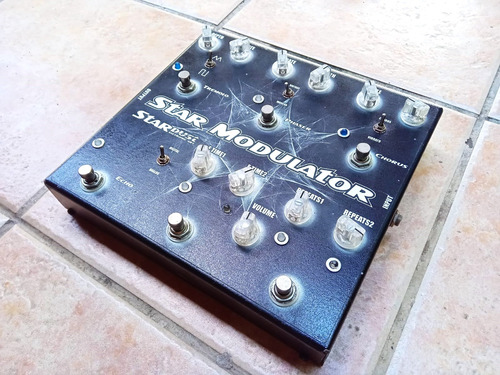 Pedal Stardust Star Modulator 2 Delays Chorus Phaser Tremolo