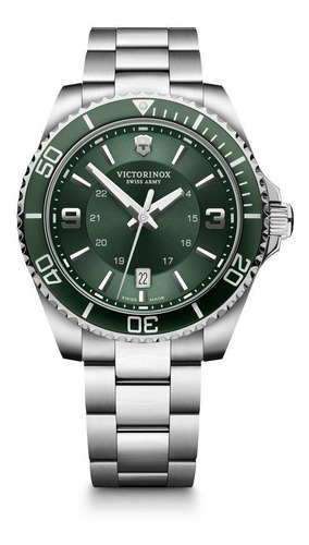 Reloj De Hombre Victorinox Reloj Maverick Dial Verde 43 Mm