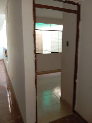 Alquiler De Habitaciones Amplias Para Personas Solas O Estud