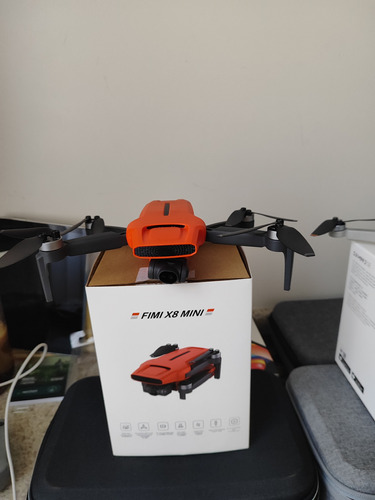 Drone Fimi X8 Mini V2 Com Duas Baterias Sendo Uma Plus 
