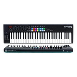 Teclado Midi Usb Novation Launchkey 61 Teclas Mk3 Color Negro