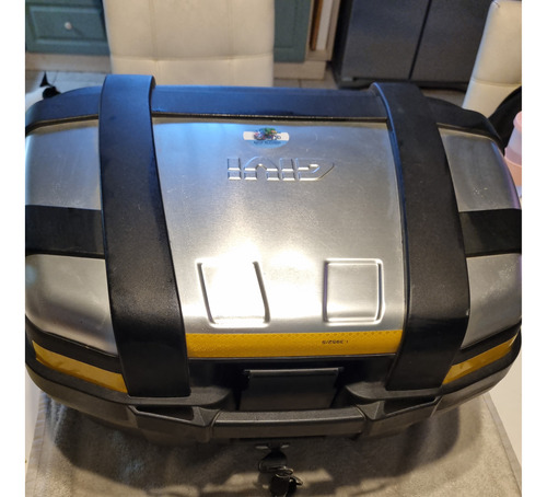 Top Case Givi Trekker 52lts Con Bolso Interno