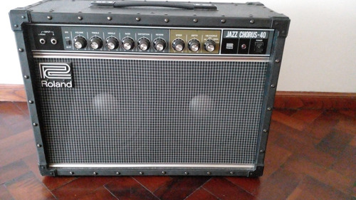 Amplificador Roland Jc40