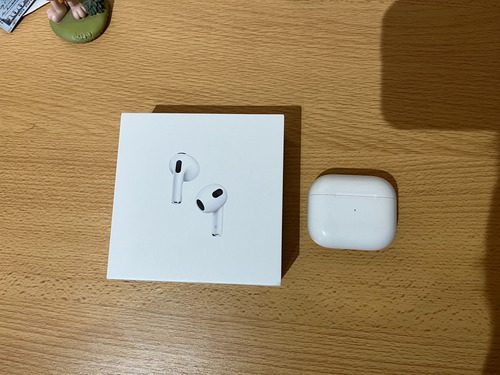  Apple AirPods 3ra Generación