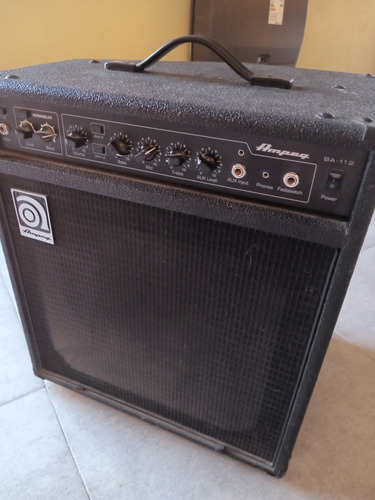 Amplificador De Bajo Ampeg Ba-112