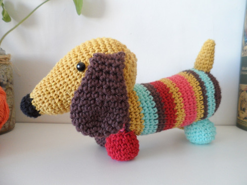 Amigurumi Muñeco Crochet - Rufus El Salchicha