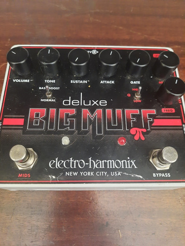 Pedal Fuzz Big Muff Deluxe 