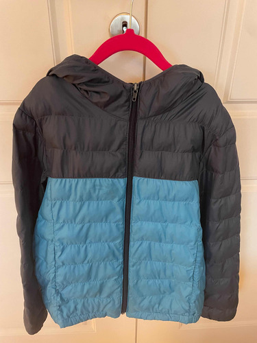 Campera Liviana Uniqlo Nene 7años.