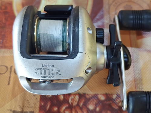 Carretilha Shimano Citica Bantam Japan. Esquerda