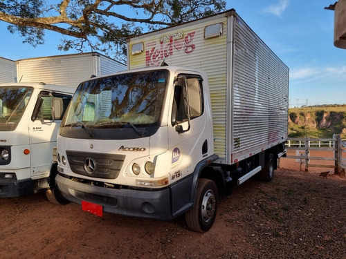  MERCEDES ACCELO 815 ANO 2014 BAÚ RANDON  3/4 BAÚ RANDON 