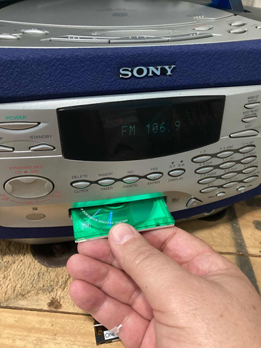 Micro System Sony Zs-m35 Boombox Rádio Cd Md Minidisc Japão