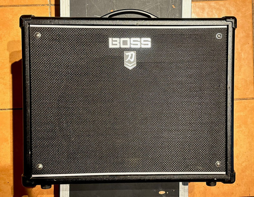 Amplificador De Guitarra Boss Katana 100/212 Mkii - 100w