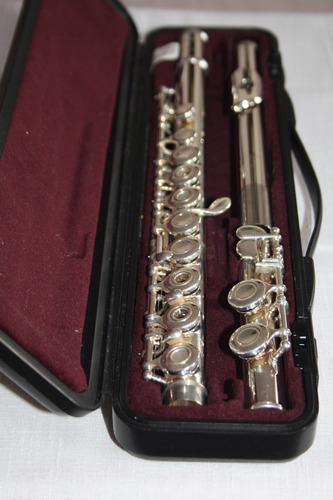 Flauta Transversal Yamaha Yfl-281 Made In Japan
