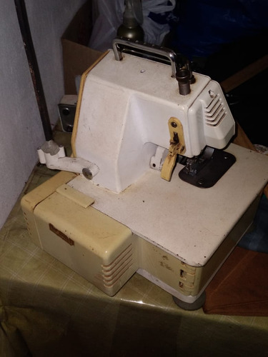 Vendo Maquina De Coser Jukki