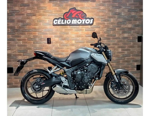 HONDA CB R